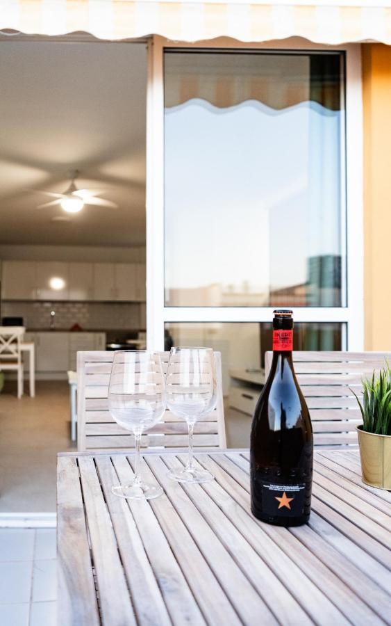 Homeforguest Atico Martina Con Terraza En Los Cristianos Лос Кристианос Экстерьер фото